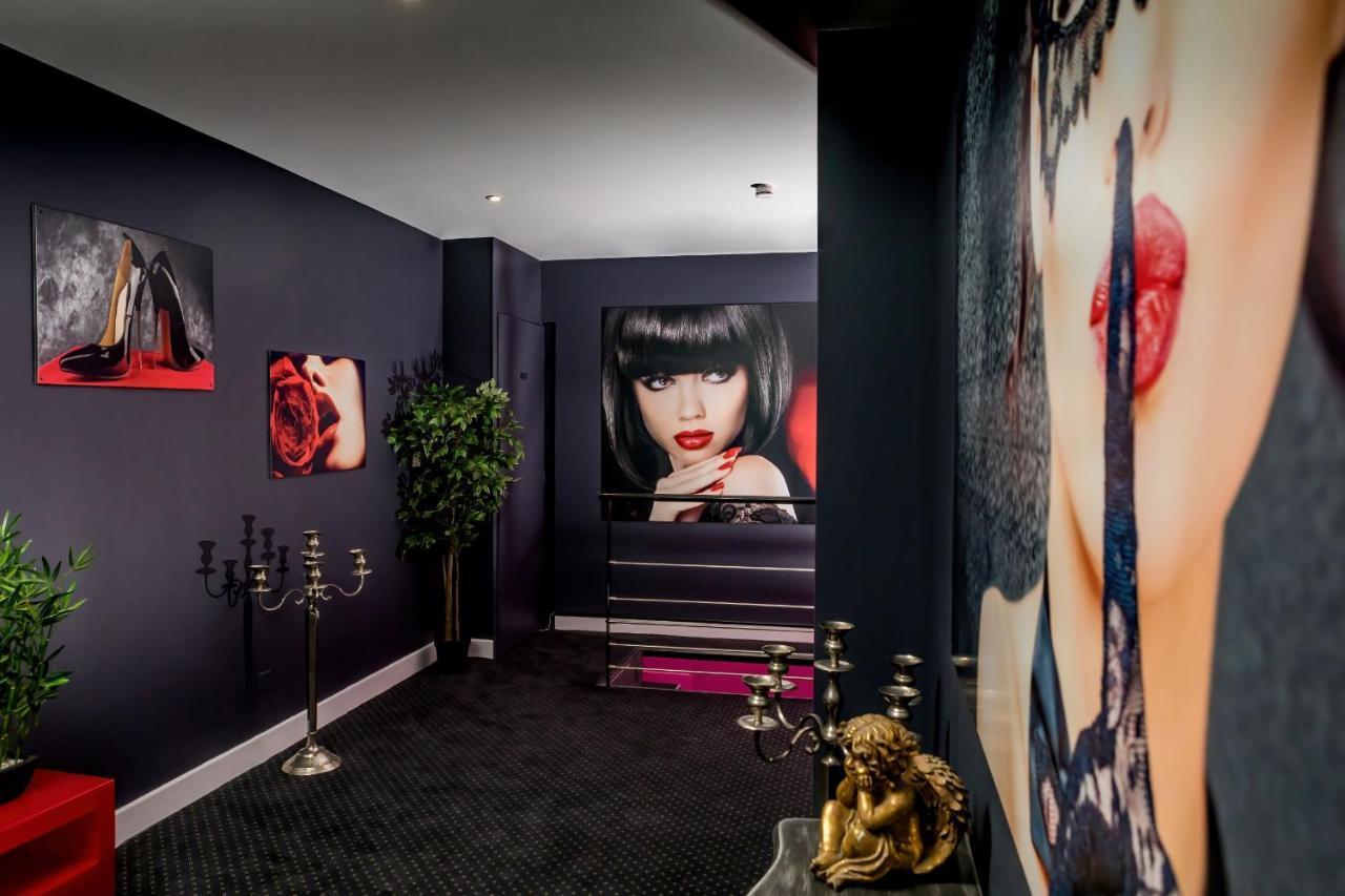 Suite Miroirs Love Hotel Toulouse Bagian luar foto